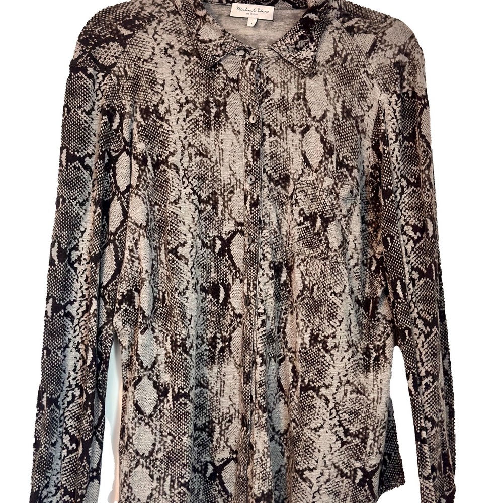 EUC Michael Stars Button Down Size Large